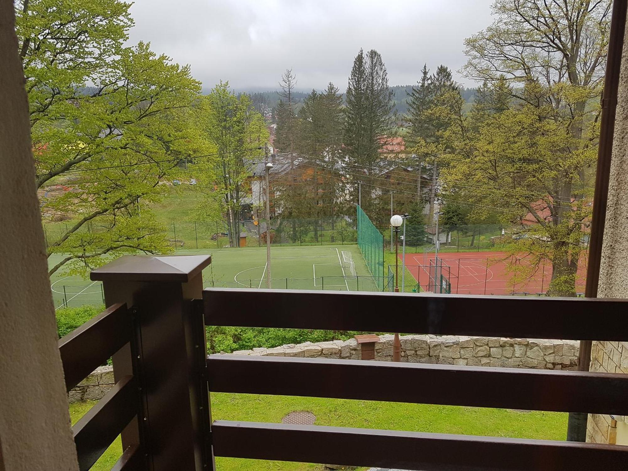 Dom Wczasowy Przy Skalkach Szklarska Poreba Chambre photo